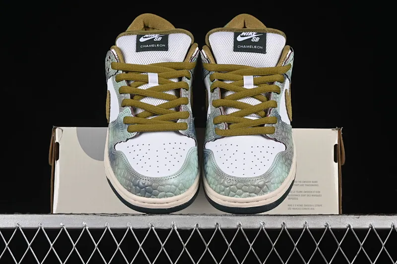 All Categories Nk SB Dunk Series Nk SB Dunk Low Low-top sneakers C version Alexis Sablone x Nk SB Dunk Low Reptile SB low-top casual sneakers HJ3386-300